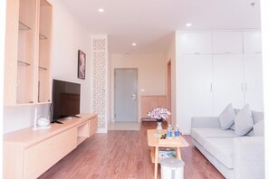 Standard Room, Balcony, Hill View | Living area - Juna Hotel (Tinh Gia)