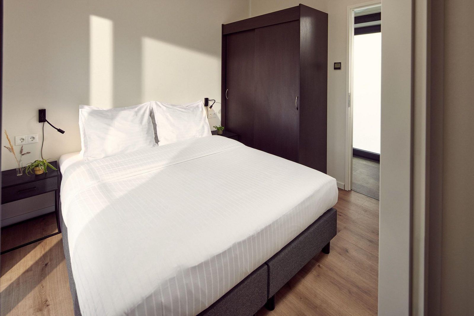 2 slaapkamers, wifi, beddengoed