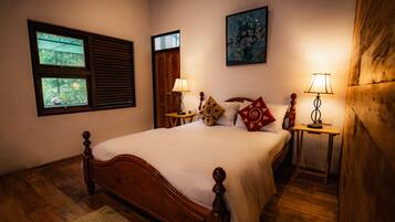 2 soverom, strykejern/-brett, wi-fi og sengetøy