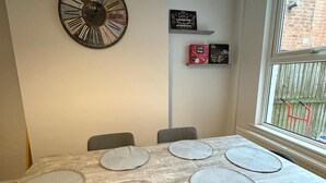獨棟房屋 | 用餐區