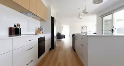 New Home Near MTB Trails & Beach