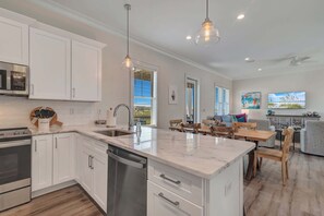 Fridge, microwave, stovetop, dishwasher - Azure Horizon Beachfront Charm in Gulf Shores (Gulf Shores)