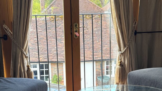 Interior - The Garden Rooms, Selborne - Jane Austin country & the South Downs National Park (Selborne)