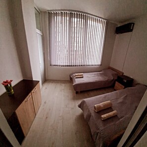 2 habitaciones, wifi y ropa de cama