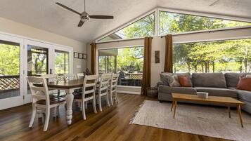 Smart TV, fireplace, table football, ping pong