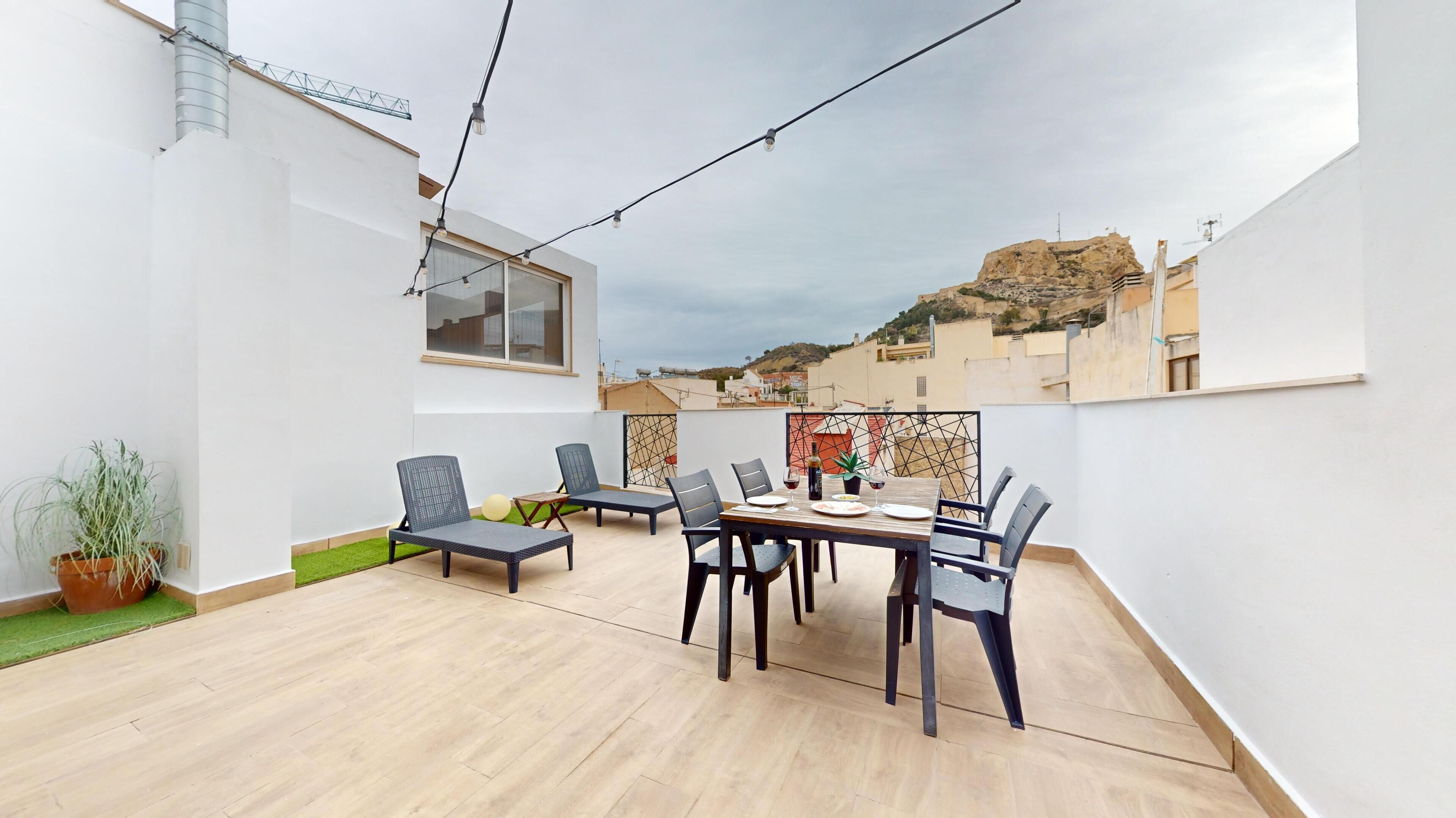Premium Penthouse | Terrace/patio