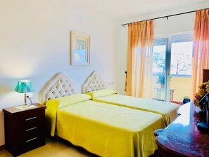 2 Schlafzimmer, Bügeleisen/Bügelbrett, kostenloses WLAN, Bettwäsche