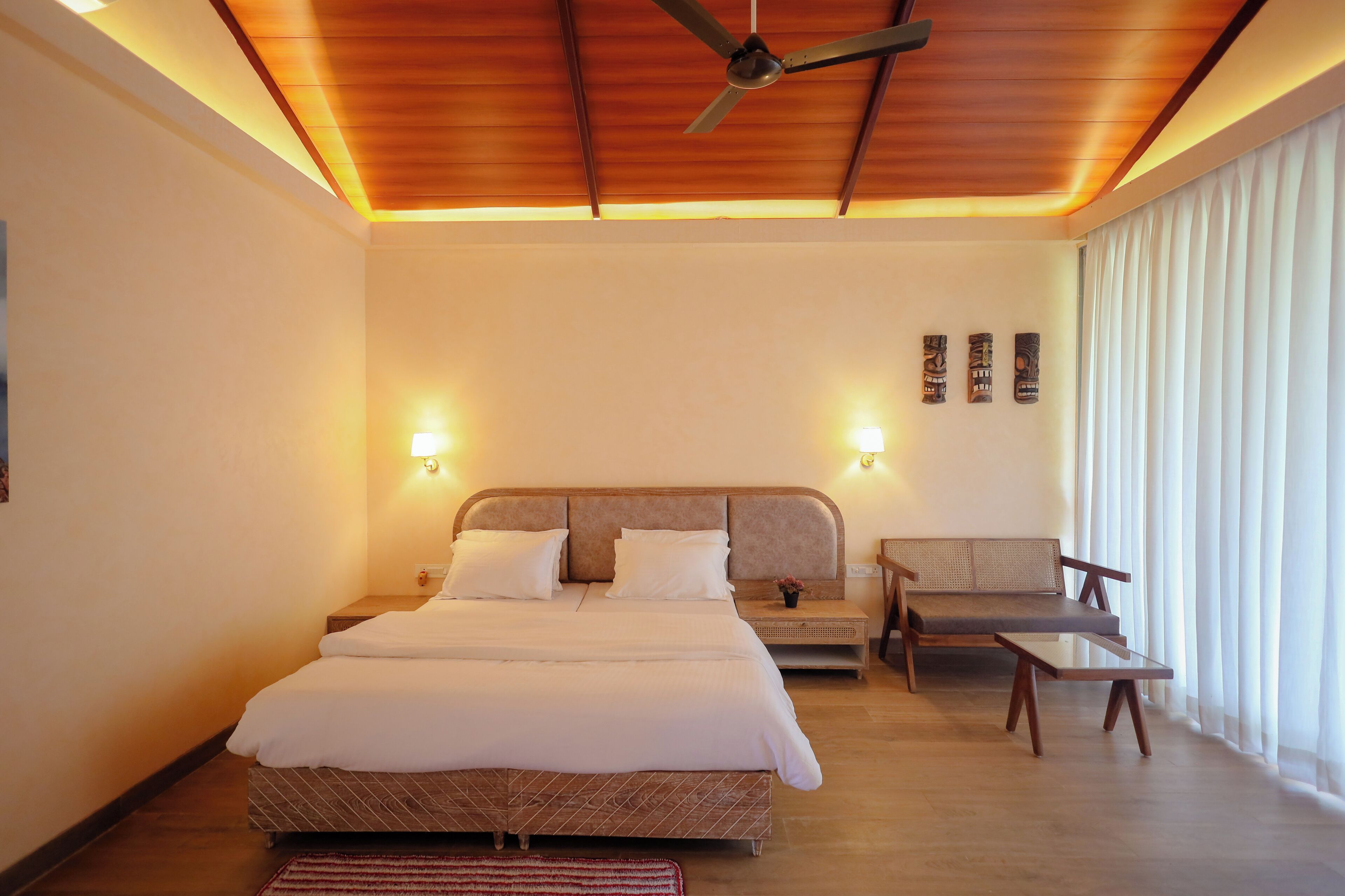 Cottage Mewah | Seprai premium, kedap suara, dan seprai linen