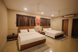 Premium Bungalow | Premium bedding, soundproofing, bed sheets - Tiki Farms – Polynesian Boutique Resort, Karjat (Karjat)