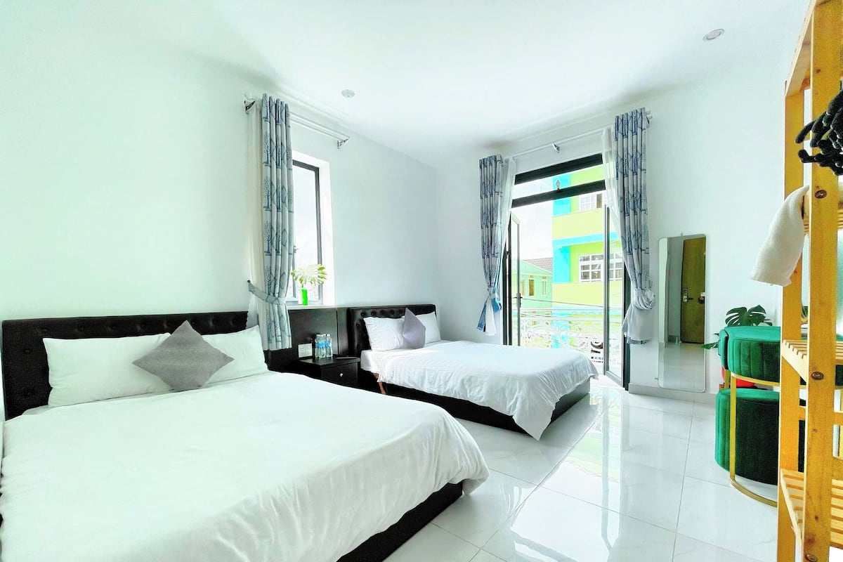 Chambre Double Supérieure, 2 lits doubles, balcon