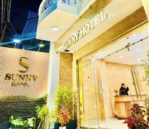 Reception - Sunny Hotel Da Lat (Da Lat)