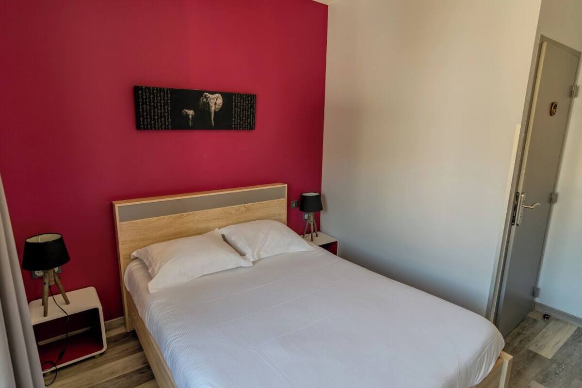 Familie vierpersoonskamer | Gratis babybedden, gratis wifi, beddengoed