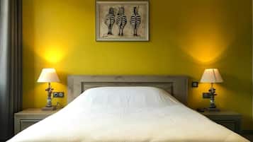 1 chambre, lits bébé (gratuits), Wi-Fi gratuit, draps fournis