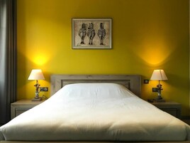 Cunas gratuitas, wifi gratis y ropa de cama 