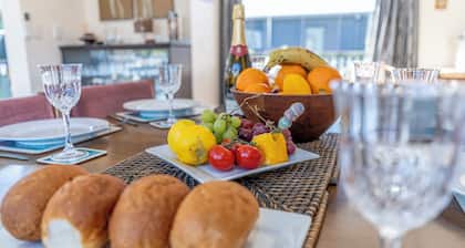 Hosts on the Coast Buffalo Beach Escape