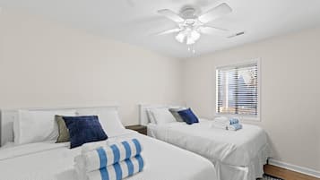 5 bedrooms, WiFi, bed sheets