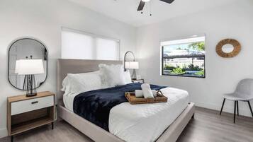 4 habitaciones, tabla de planchar con plancha, cuna de viaje y wifi