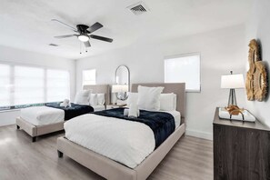 4 habitaciones, tabla de planchar con plancha, cuna de viaje y wifi