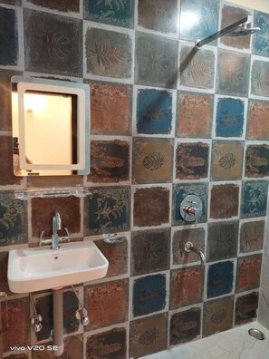 Chambre Double Deluxe | Salle de bain