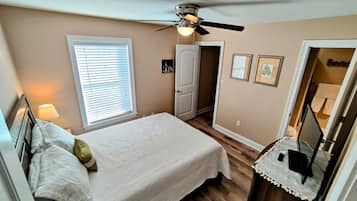 3 habitaciones, cuna de viaje, wifi y ropa de cama