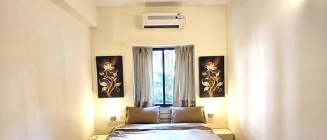 2 bedrooms, WiFi, bed sheets