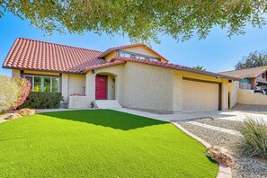 House (4 Bedrooms) | Interior - Hike, Golf & Explore: Large Phoenix Home w/ Grill (Phoenix)