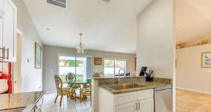 Pet-friendly Palm Coast Home: 8 Mi to Beach!