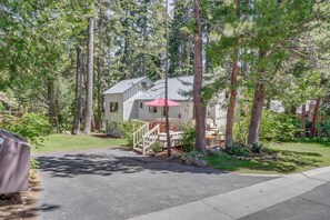 House (2 Bedrooms) | Interior - < 2 Blocks to Lake Tahoe: Family Home Near Skiing (Homewood)