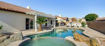 2 Mi to Coachella: Indio Oasis w/ Heated Pool