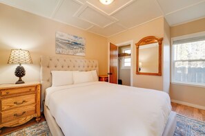 Interior - Spa & Beach Access: Resort Condo in Tahoe Vista! (Tahoe Vista)