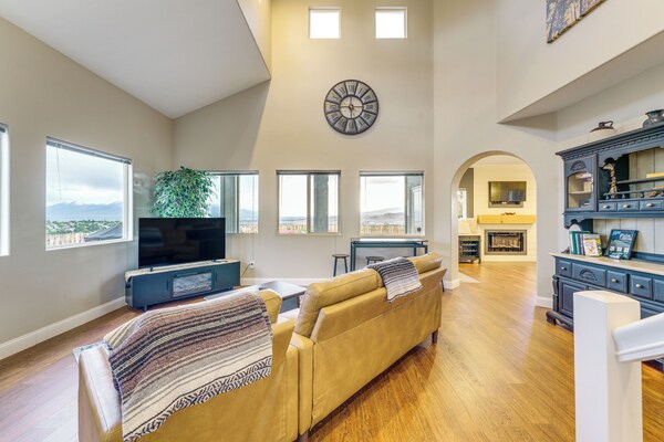 Mtn-view Haven W/ Hot Tub! 28 Mi To Mt Rose Ski - Reno, NV