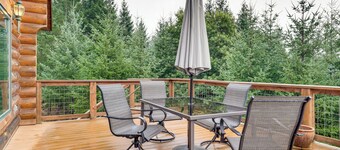 Mtn & Vineyard Views: Oregon Wine Country Escape