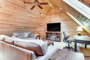 House (1 Bedroom) | Interior
