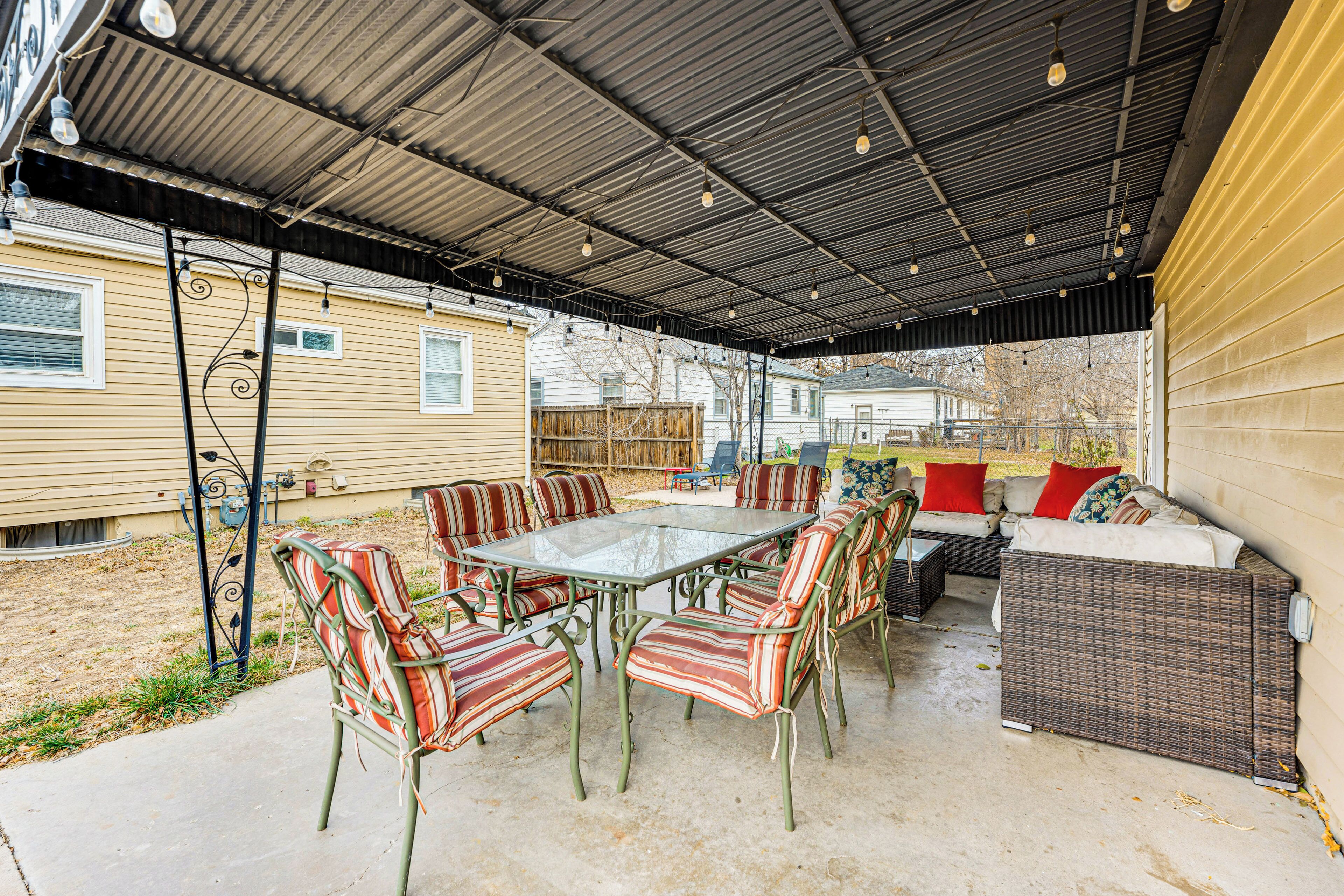 บ้านพัก (2 Bedrooms) | ภายใน