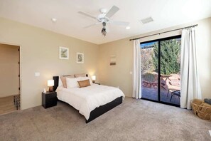 Desk, iron/ironing board, travel crib, WiFi - Walk-to-Uptown Home with Red Rock Views (Sedona)