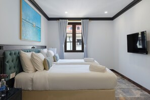 Deluxe Twin Room, City View | In-room safe, desk, blackout drapes, free WiFi