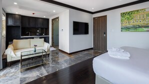 Unclassified image, 5 of 74, button - The Nice Hotel Phu Quoc - Fireworks & Ocean view (Phu Quoc)
