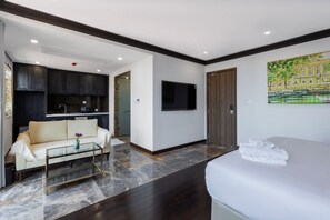 In-room safe, desk, blackout curtains, free WiFi - The Nice Hotel Phu Quoc - Fireworks & Ocean view (Phu Quoc)