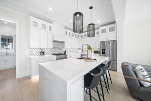 Maison, 6 chambres | Cuisine privée