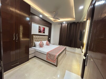 Ashoka Homes-Stylish-2 BHK apartment in lajpat nagar New Delhi with AC, WiFi