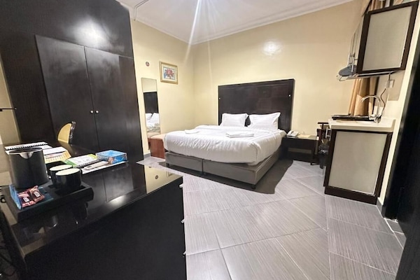 Free WiFi, bed sheets