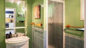 Family Chalet | Bathroom