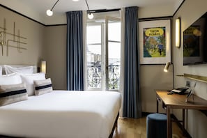 Chambre Double Classique, vue ville | Coffres-forts dans les chambres, rideaux occultants