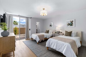 5 bedrooms, desk, iron/ironing board, free WiFi