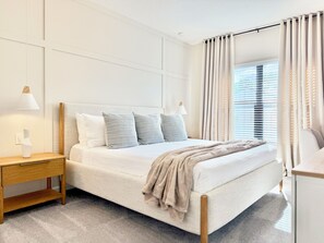 5 bedrooms, iron/ironing board, travel cot, free WiFi - Pvt Pool, BBQ & Club Access Spacious 5-Bed Home in Int’l Drive Orlando (Orlando)