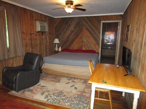 Casa Comfort, patio, vista fiume | Con stile personalizzato, con arredamento individuale, Wi-Fi gratuito