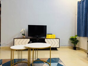 Interior - Cozy 2-bedroom apartment with AC, WiFi in nice Tirupati (Tirupati)