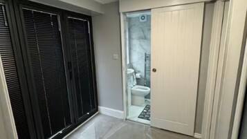 Towels, soap, toilet paper