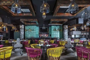 Bar (en la propiedad)