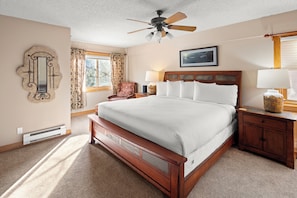 3 habitaciones, tabla de planchar con plancha, wifi y ropa de cama 